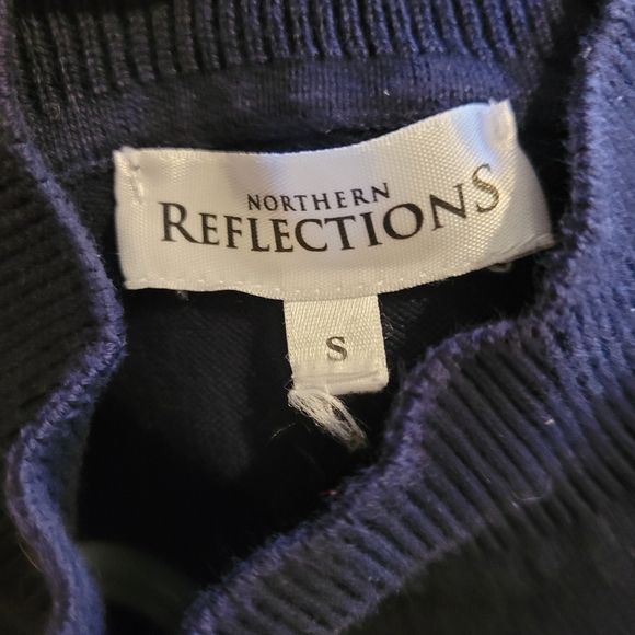 Northern Reflections Mock Neck - Picture 4 of 5